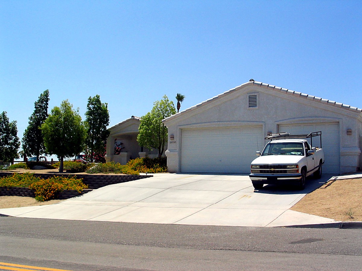 Front elevation of the Caravelle Drive residence, Lake Havasu City, Arizona
