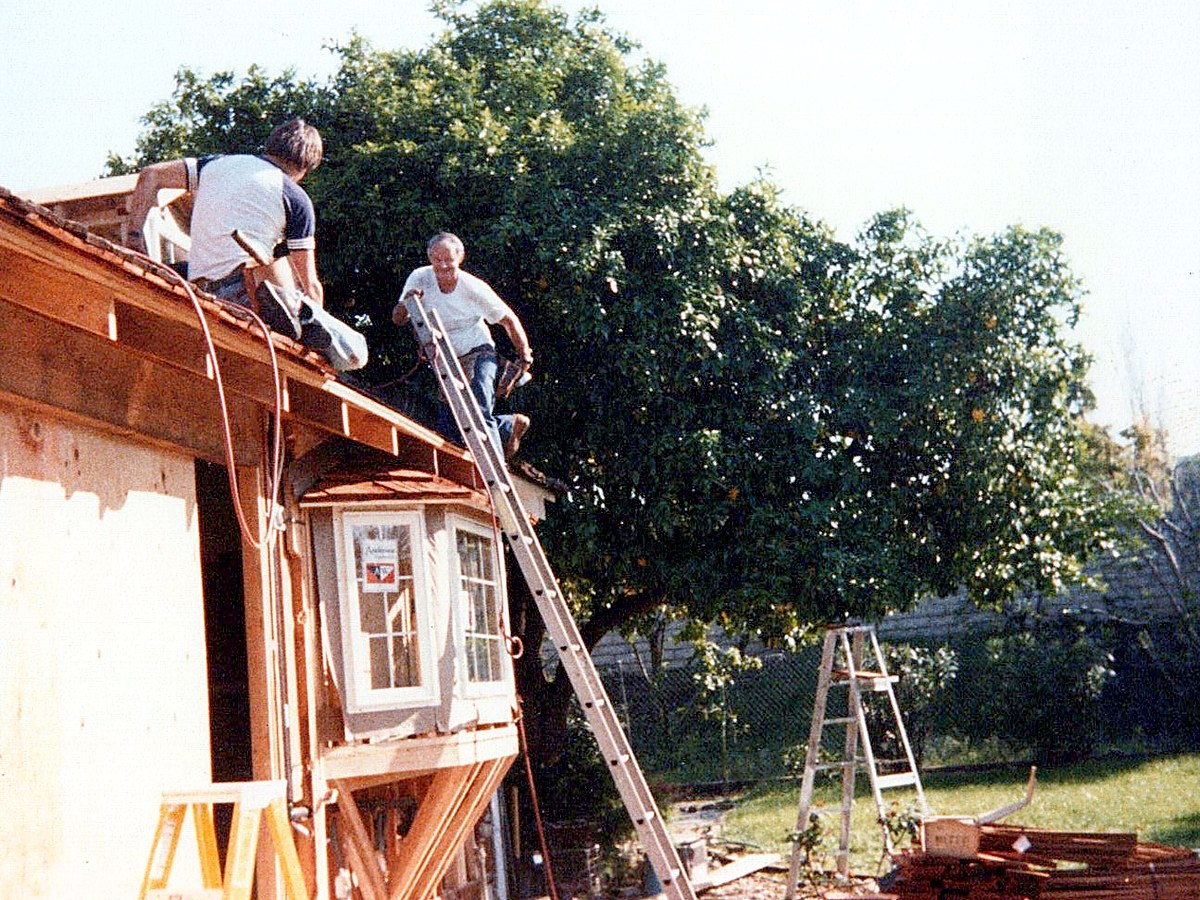Crew carrying out structural work at Natoma Avenue
